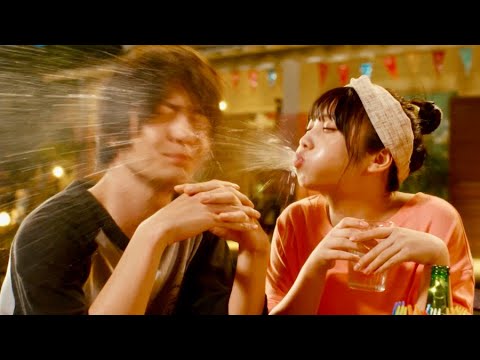 お約束!ドSな与田祐希が犬飼貴丈にも吹きだし!映画『ぐらんぶる』本編ジェスチャー映像