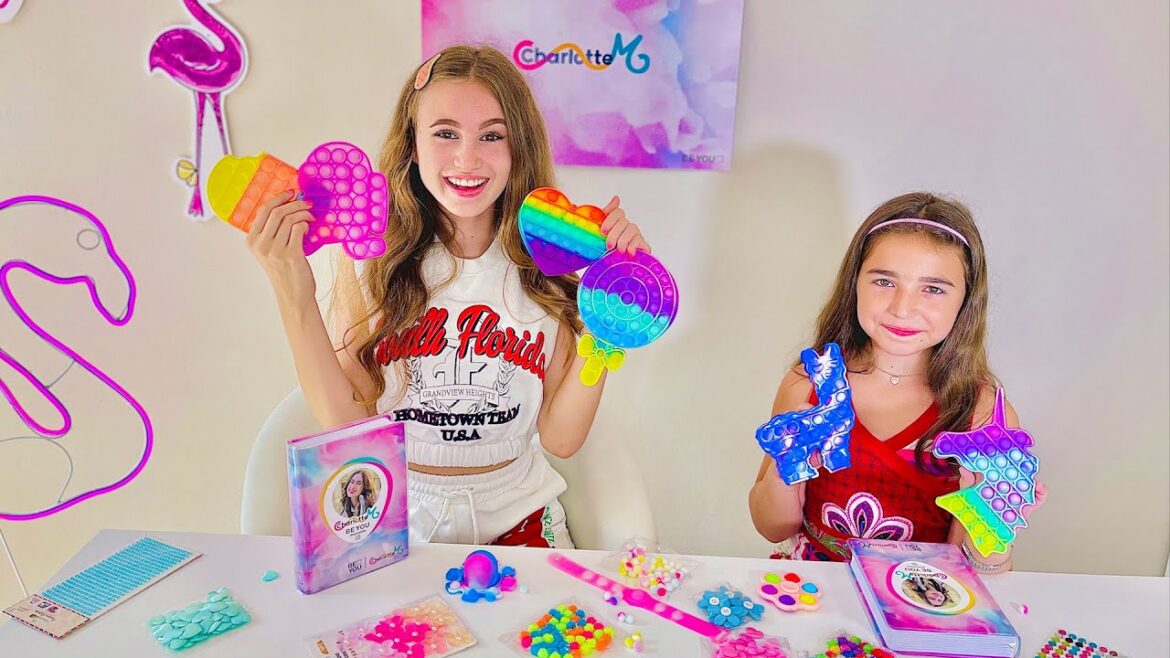 PERSONALIZZO IL MIO DIARIO CON I POP IT – by Charlotte M.