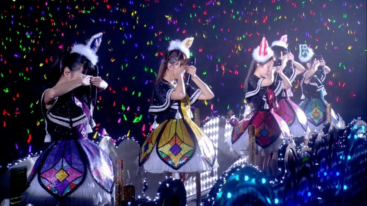 ももクロ【LIVE】Wee-Tee-Wee-Tee(from ももいろクリスマス 2017 ~完全無欠のElectric Wonderland~)