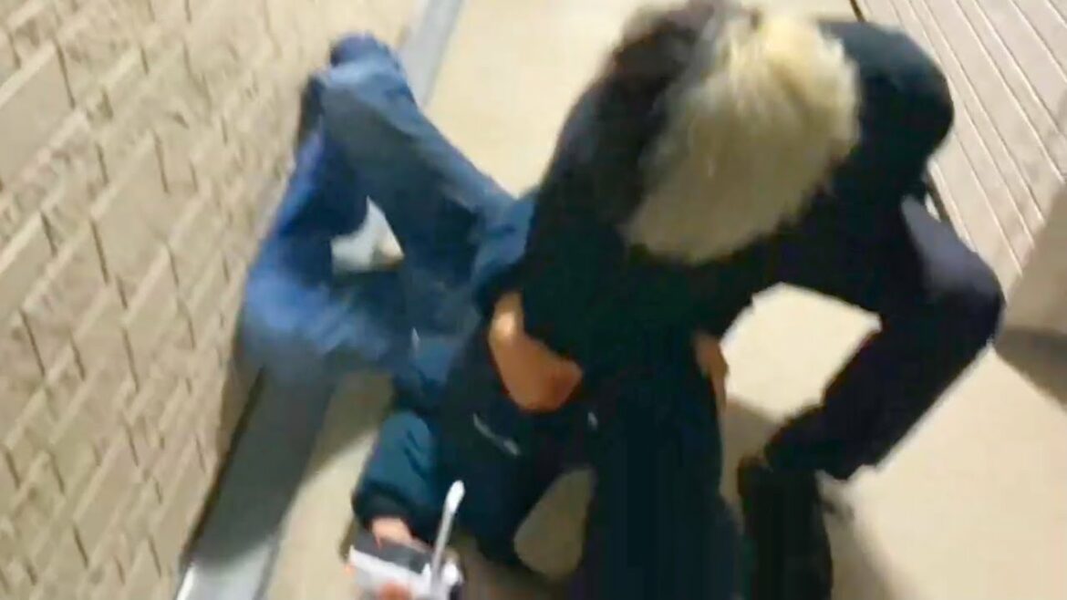 【警察案件】夜中にピンポンダッシュをしてきたクソガキを晒します!