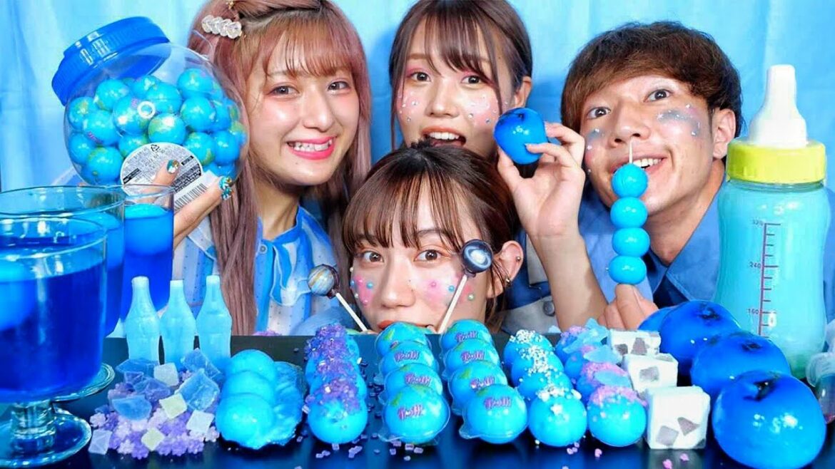 【ASMR】しなこちゃんと地球グミを食べる🌎/【Eating Sounds】Planet gummi!