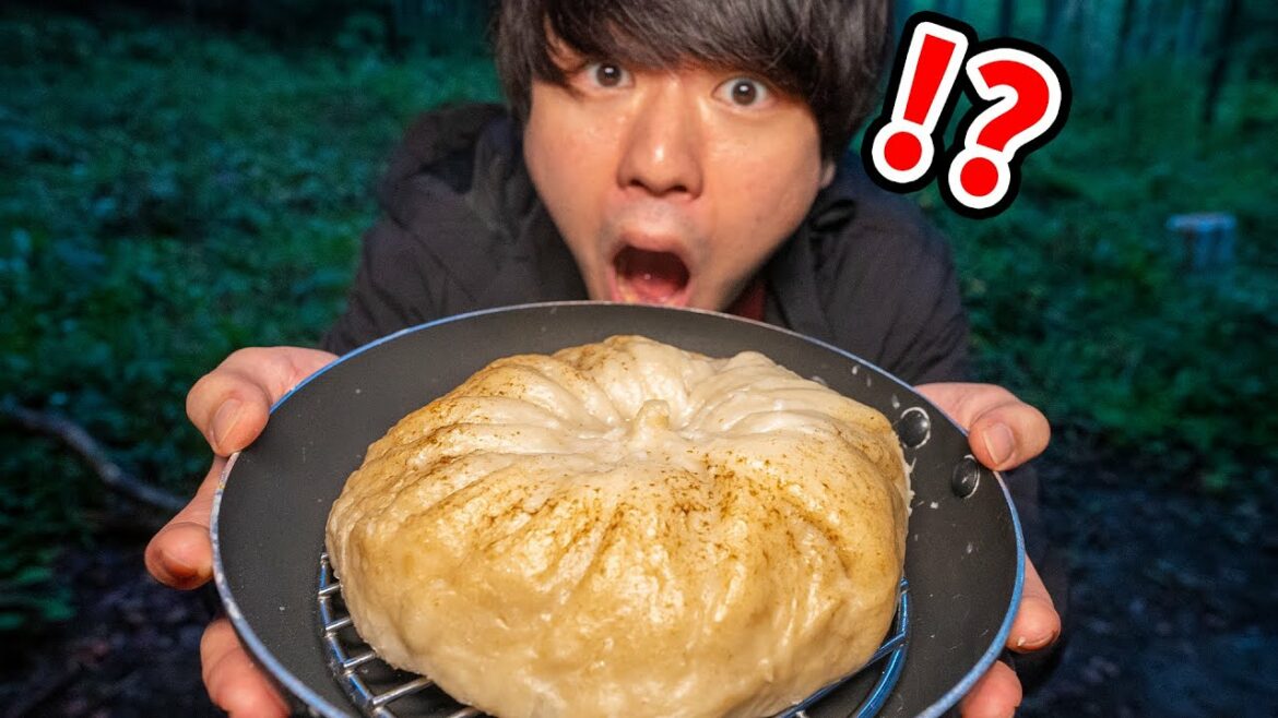 【40個分!?】超巨大小籠包をダッチオーブンで作ってみたら美味すぎた
