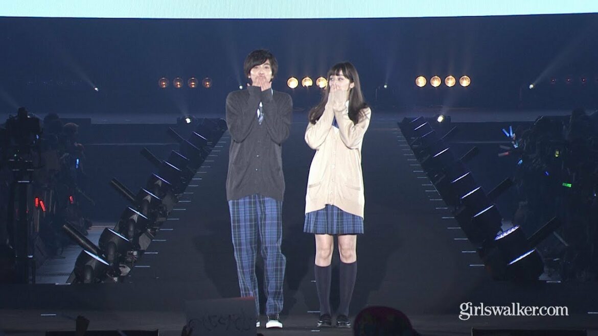 覆面系ノイズ|takagi presents TGC KITAKYUSHU 2017 by TOKYO GIRLS COLLECTION
