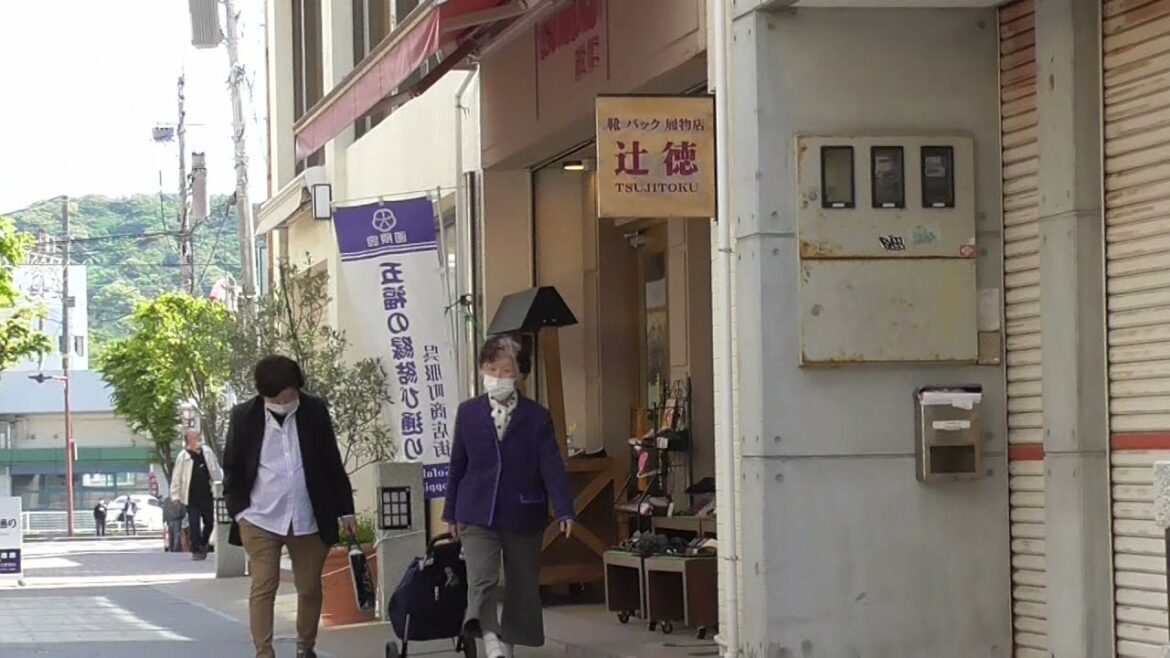 #聖地巡礼 #ゾンビランドサガ リベンジ ED #千鳥橋 ~ #辻徳履物店