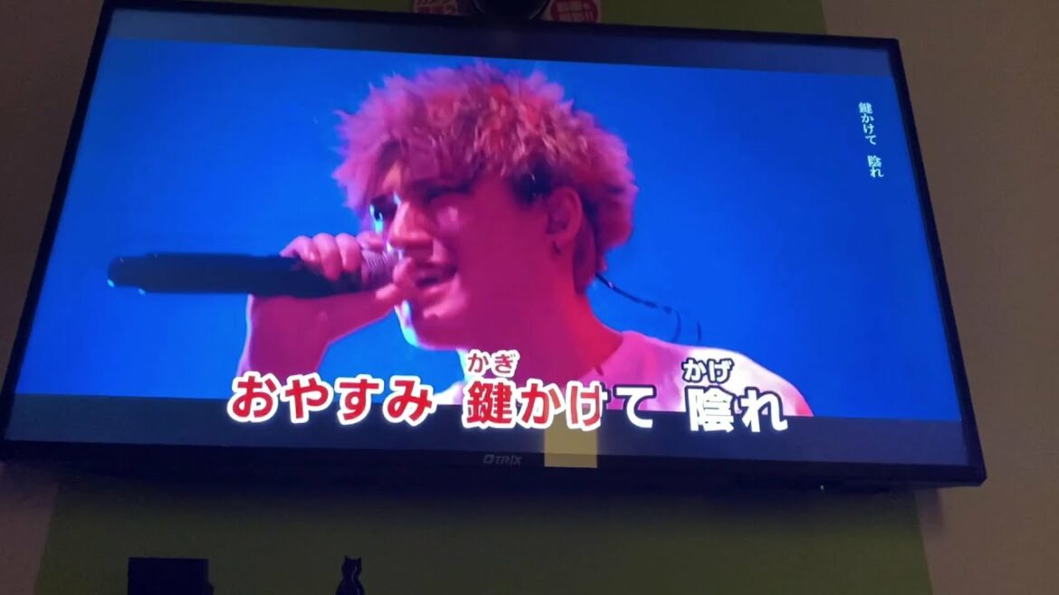 【カラオケ】モノクロシティ (恋呼ぶには気持ち悪いop) 歌ってみた- ACE COLLECTION –