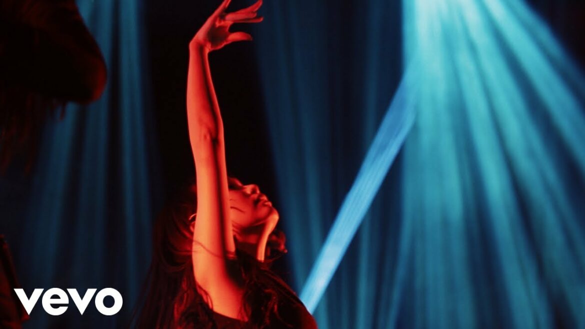 PassCode – 一か八か (Zepp Tour 2019 at Zepp Osaka Bayside)