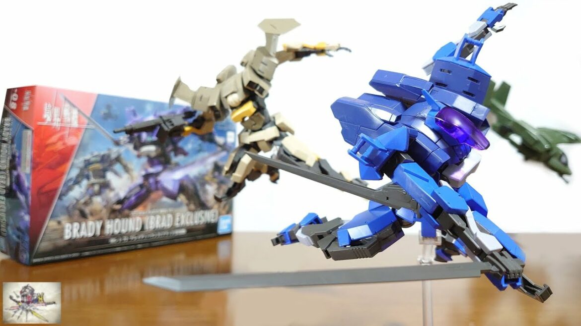 (二刀流のブラッド専用機!頭部にクリアパーツが追加!肩アーマーのデザインも変更!)HG 1/72 ブレイディハウンド(ブラッド専用機) レビュー