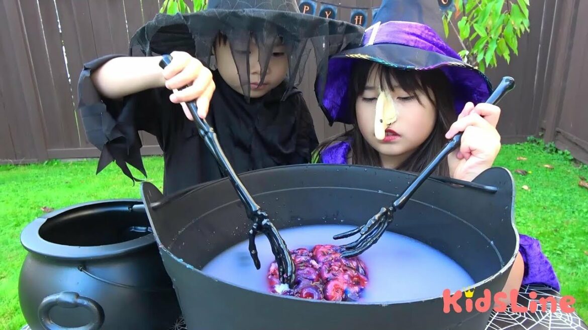 魔女の料理 スープ  脳みそグミ?? おゆうぎ こうくんねみちゃん Witch's cuisine Brain soup Gummy worm Pretend play cooking Toys