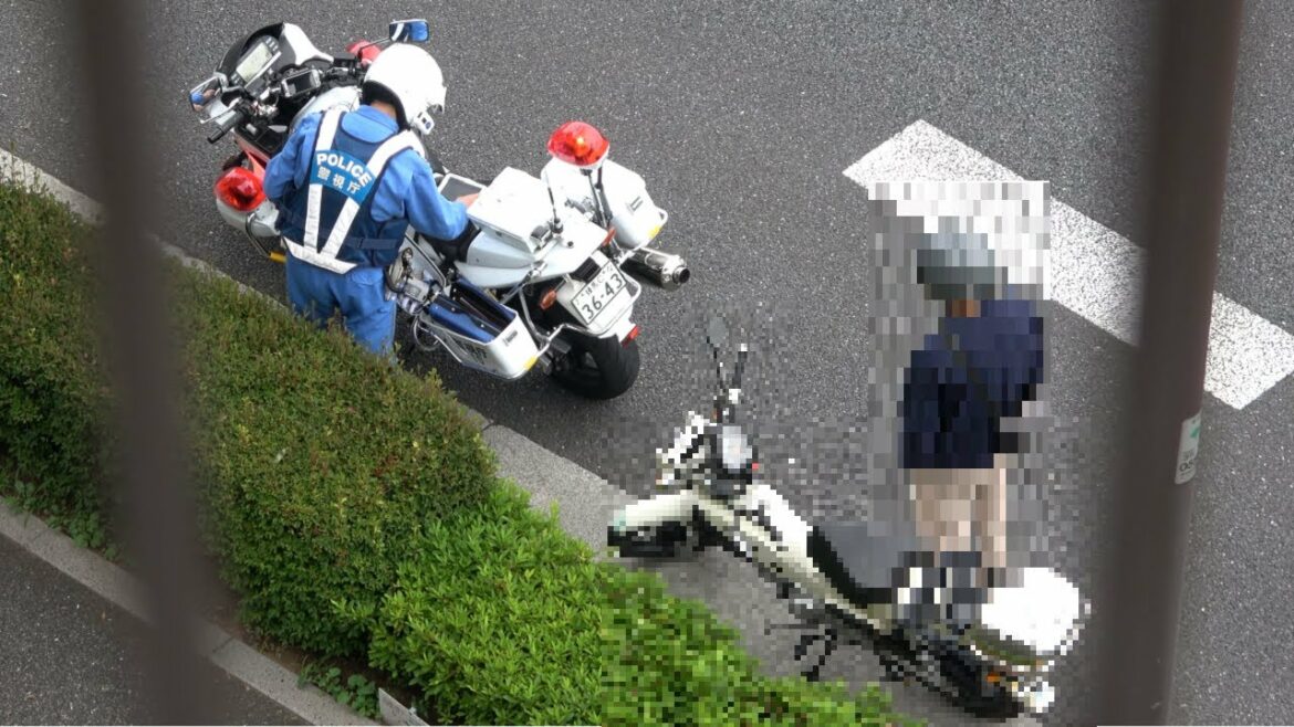【白バイ温情の取締り!!!】一般道を赤キップ寸前の29キロ超過で走っていたスーパーカブが交通機動隊に速度違反で検挙された一部始終!!!