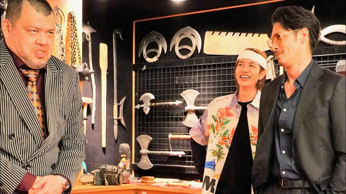 玉木宏&志尊淳、くっきー!(野性爆弾)に笑ってはいけないアドリブを浴びせられる/映画『極主夫道 ザ・シネマ』特別映像