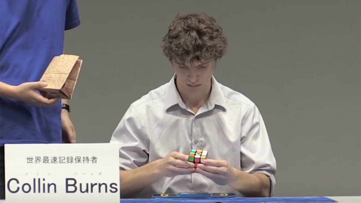 ルービックキューブ世界最速記録者の超絶テクが!「ルービックキューブデー2015」3