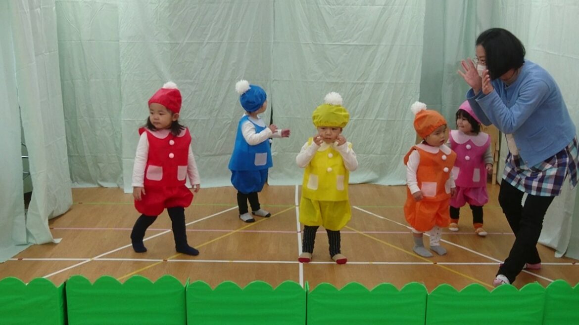 市川市 保育園 発表会予行練習 おおかみさん