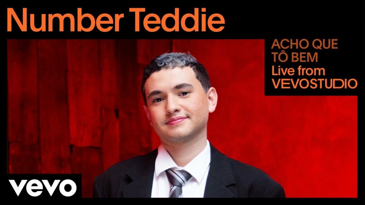 Number Teddie – ACHO QUE TÔ BEM (Live Performance) | Vevo