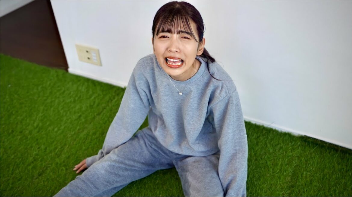 トイレ我慢しすぎてお漏らしして号泣するゆんちゃんwwwwwww