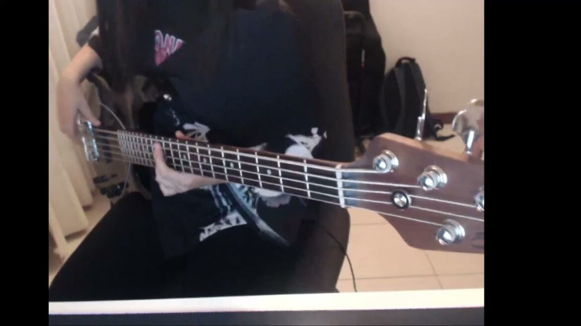 CHOIR JAIL   アニメ「黄昏乙女×アムネジア」OPテーマ歌詞   鈴木このみ「ベースカバー」BASS COVER