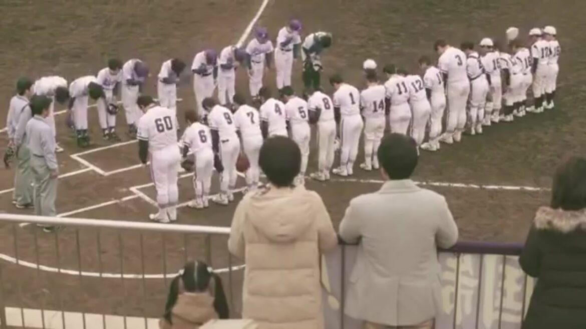 【泣けるCM】一度もレギュラーになれなかった少年が最後の試合で両親に言った言葉