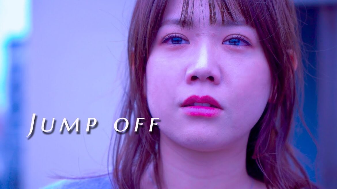 飛び降りようと屋上に上がったら・・・・(イヴドラVol104)イヴの世界