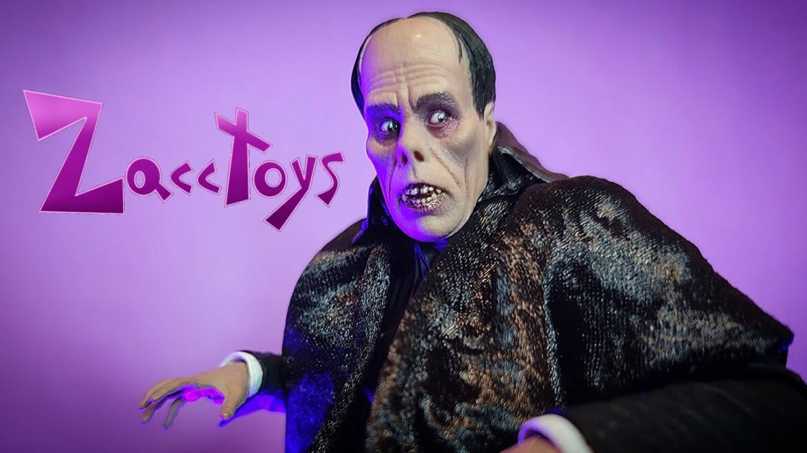 Neca Toys Ultimate Universal Monsters The Phantom of the Opera Action Figure Review!