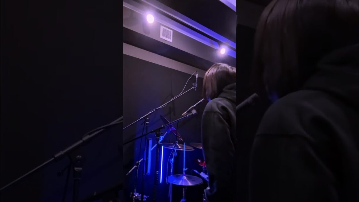 ホロウ / シユイ 歌ってみた！ #shiyui  #魔王2099 #シユイ