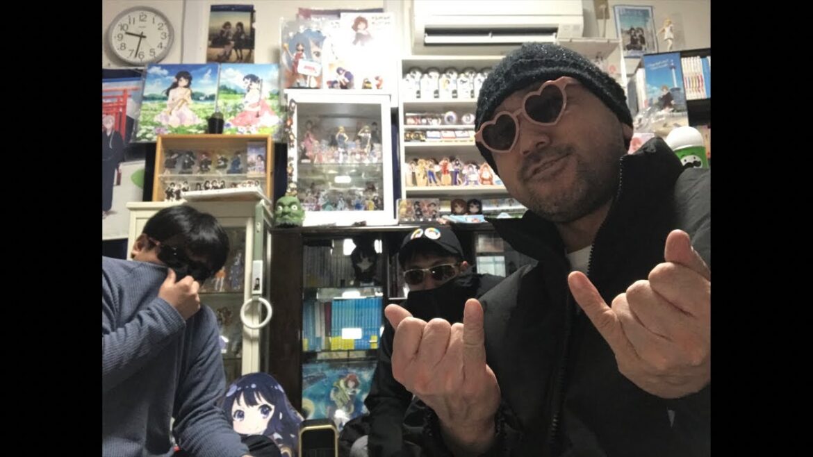 22:30まで東京と宇治のユーフォ仲間とフリートーク＆開封！