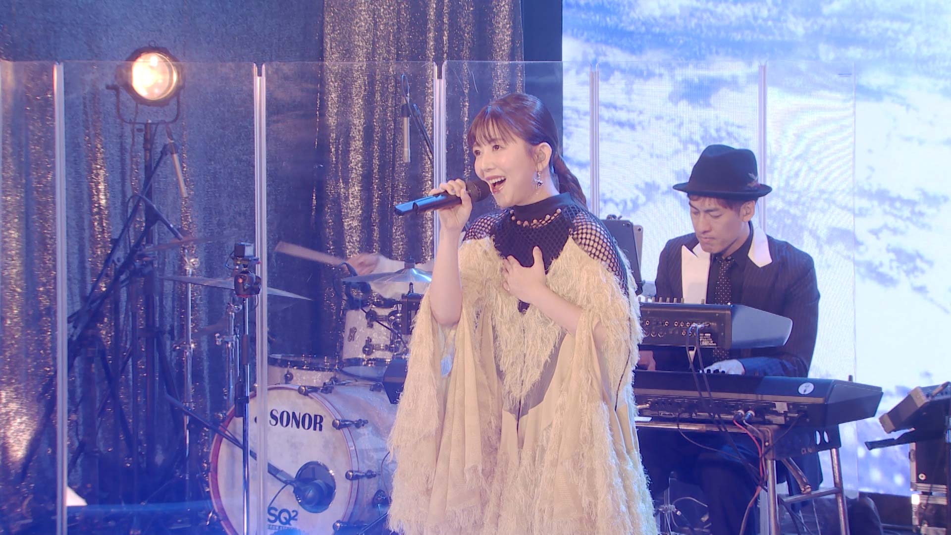 牧野由依