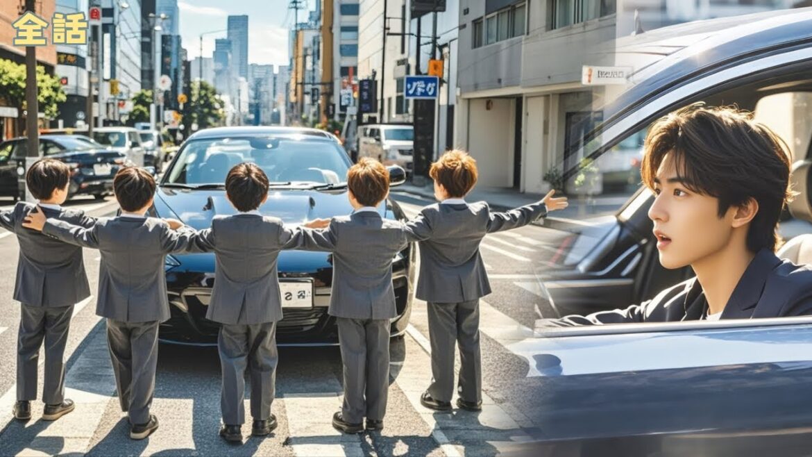 冷酷な社長は一夜の関係の後、姿を消した！しかし7年後、5人の天才キッズが彼の車を止めて「パパ！」と叫んだ！