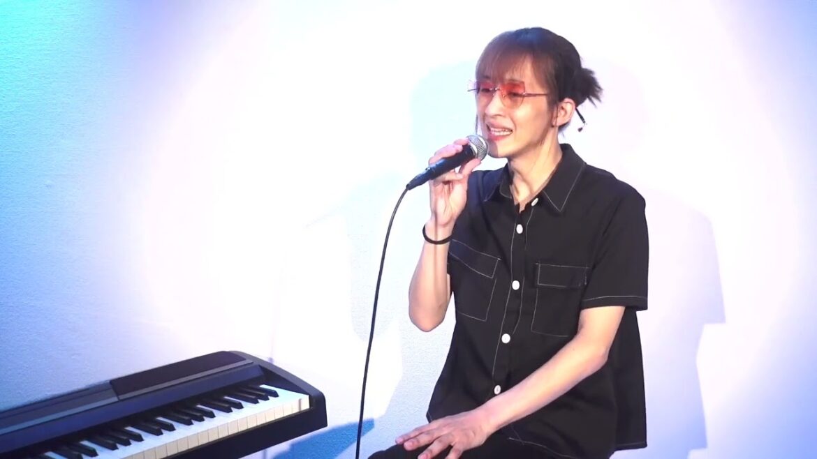 CAT CITY / THE YELLOW MONKEY (アニメ「ニャイト・オブ・ザ・リビングキャット」オープニングテーマ)  唄 :  fearless