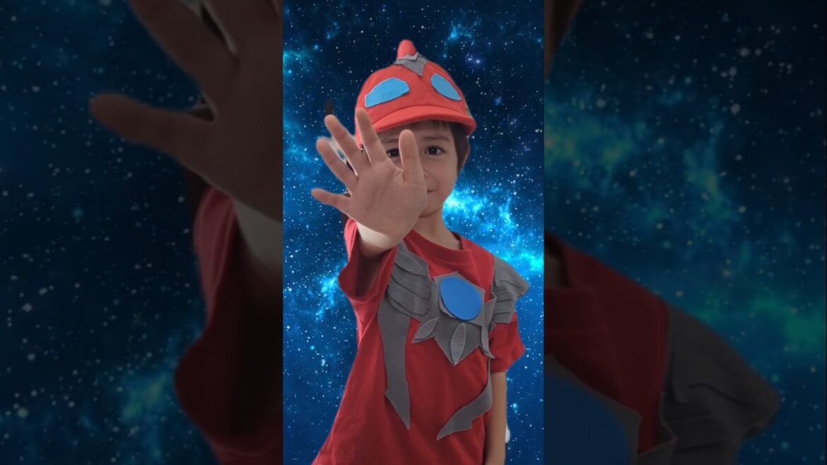 【ウルトラマンオメガ】になってみた!!   #ウルトラマン #ウルトラマンオメガ #shorts