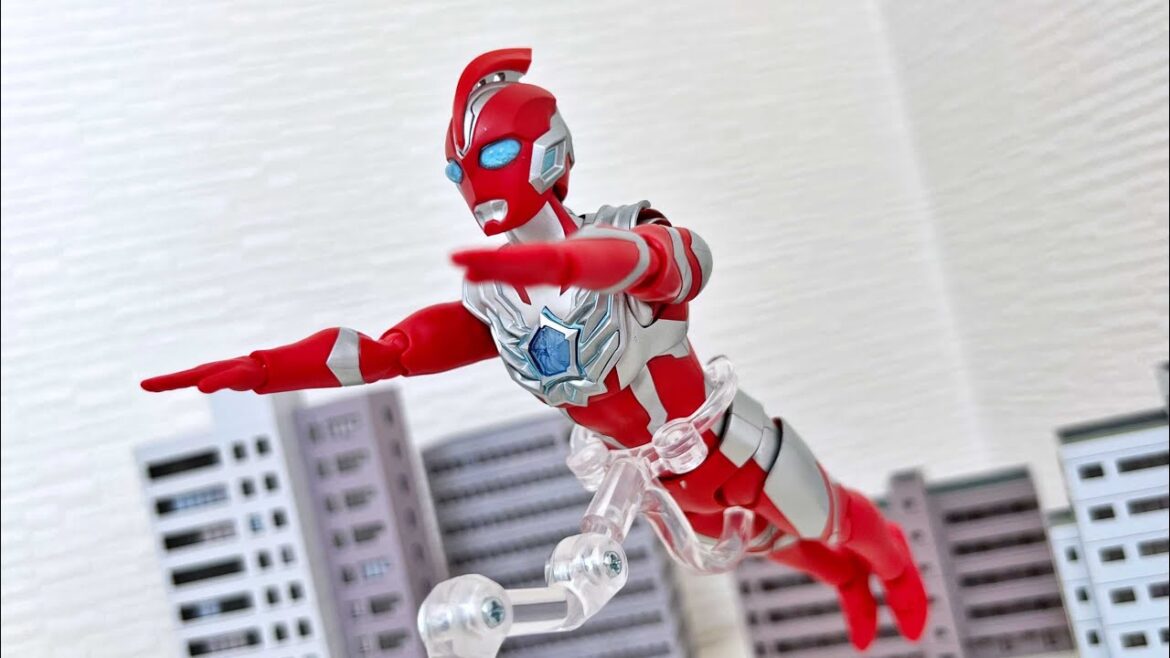 【みんな!ありがとう‼︎】フィギュアーツ ウルトラマンオメガのポージング講座! 【みんな!ありがとう‼︎】フィギュアーツ ウルトラマンオメガのポージング講座!