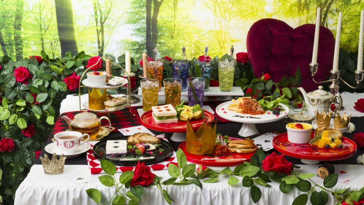 『ディズニー ツイステッドワンダーランド ザ アニメーション』OH MY CAFEが期間限定オープン！　ハーツラビュル寮のティーパーティーをイメージしたメニューが登場