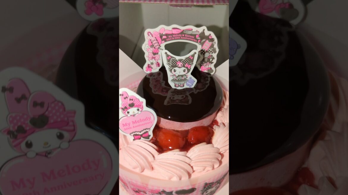 マイメロディクロミアニバーサリークリスマスケーキ＆チキン #sanrio #mymelody #kuromi #christmascake #merrychristmas #christmas