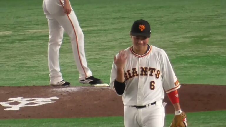 戸郷翔正ナイス ゲッツー最高 吉川尚輝と坂本勇人