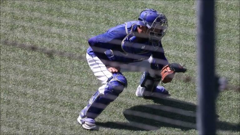 桂依央利　ノック・捕手練習　タマホームスタジアム筑後　20221001
