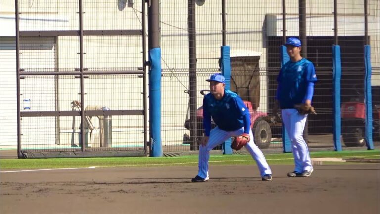 蝦名達夫と小深田大地の守備練習 横浜DeNAベイスターズ 2022/11/8