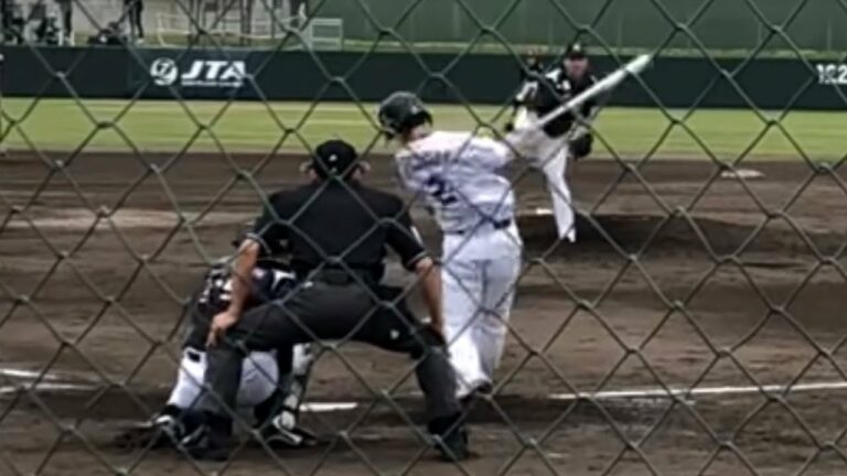 千葉ロッテマリーンズ 紅白戦８回裏 藤原恭大 プロ初打席