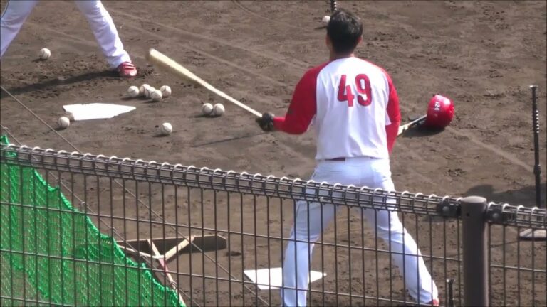 正隨優弥選手（広島カープ・亜細亜大卒）の連続トスバッティング