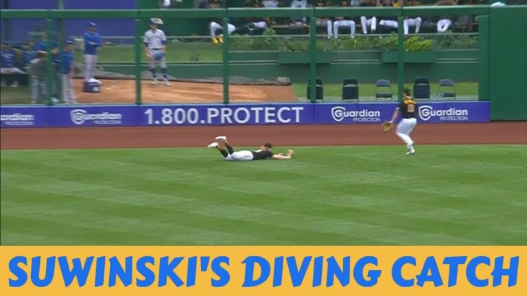 MLB / Pirates Jack Suwinski makes a sensational dive to rob a hit  #shorts  #jacksuwinskicatch  #fyp