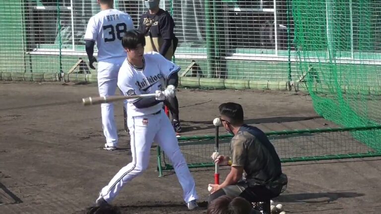 【プロ野球】　オリックス　秋季キャンプ2022　『ティーバッティング』