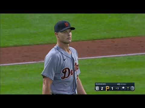 筒香2番右翼。筒香らしい反対方向への約119ｍのフェン直二塁打