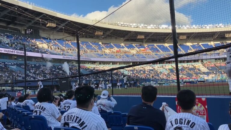 松川と佐藤奨真のキャッチボール