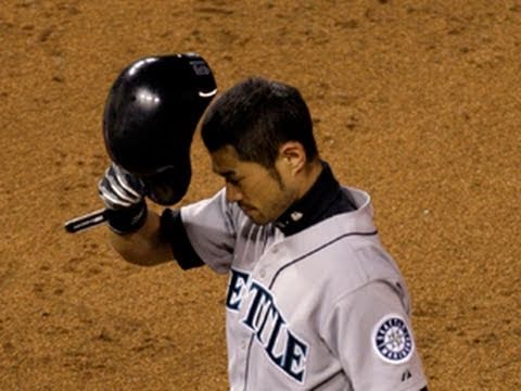 9/17/08: Ichiro collects his 200th hit of 2008