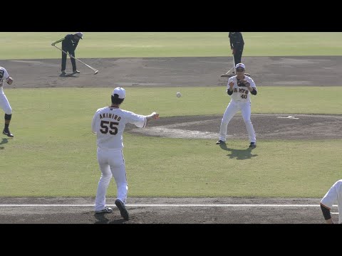 軽く投げても迫力満点！日本人選手最長身の秋広優人と中山礼都のキャッチボール！