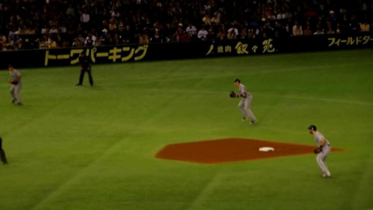 Seattle Mariners　Synchronized split-step　シアトルマリナーズ内野陣のステップ