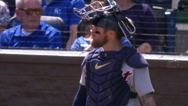 [MLB] カブス 守備に定評のある捕手 バーンハートと最大で2年8.6億円の契約に合意！