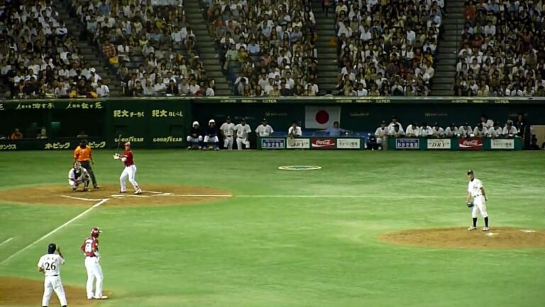 10.07.26 中後悠平(近大) vs堂林翔太(広島) 大学日本代表0-4NPB選抜