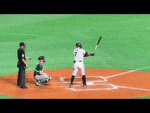 侍ジャパン対オーストラリア　佐藤輝明がフェン直爆裂！WBC強化試合　2022年11月9日札幌ドーム