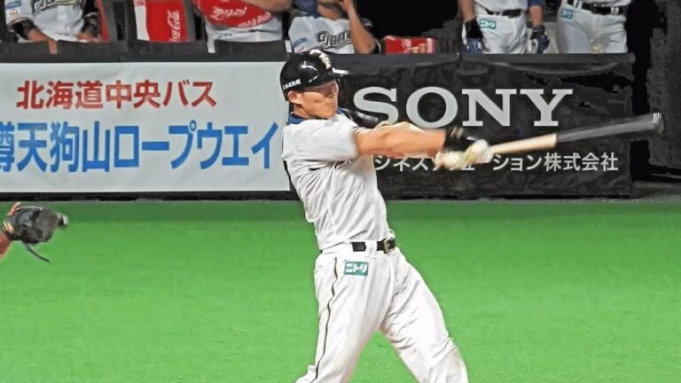 大野奨太がレフトへタイムリーツーベースヒットを放つ～1塁走者ブランドン・レアードが激走し生還する～
