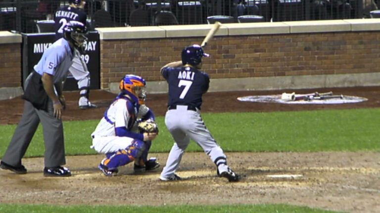 [MIL] Norichika Aoki's batting (ブルワーズ 青木宣親のバッティング)_2013092602