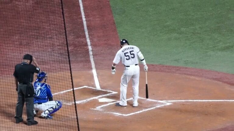 【村上宗隆 56号 日本人シーズン最多本塁打記録更新】2022/10/3(月) 村上宗隆 ライトソロホームラン（打点1）打席(7回裏) vs 入江大生(横浜DeNAベイスターズ)