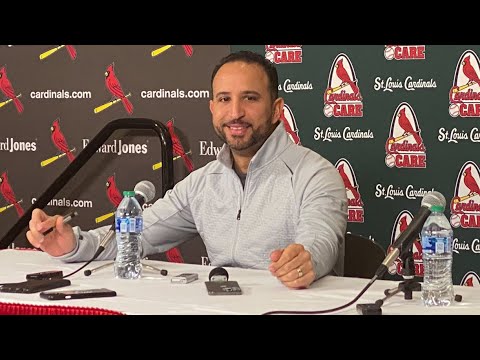 OLI MARMOL は、CARDINALS のマネージャーとして 2 年目を迎えます